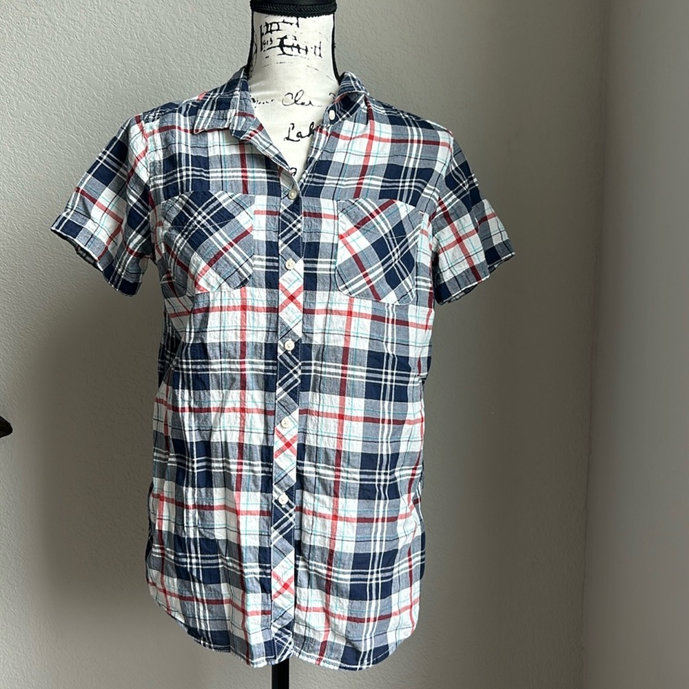 Eddie Bauer Women’s short sleeve button down
